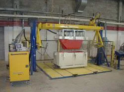 RTM Hoist With Mold