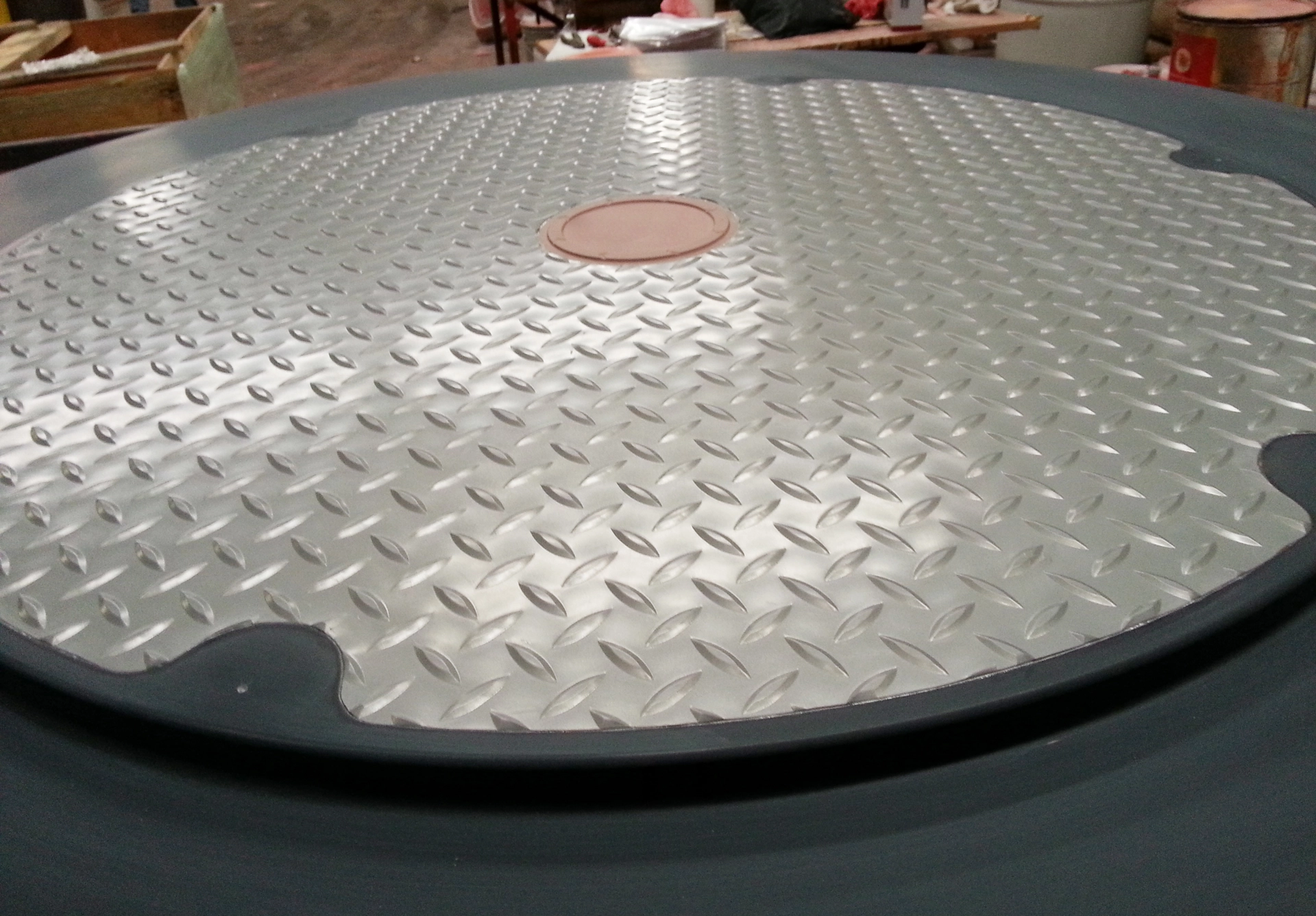 Textured LRTM Manhole Cover Tool